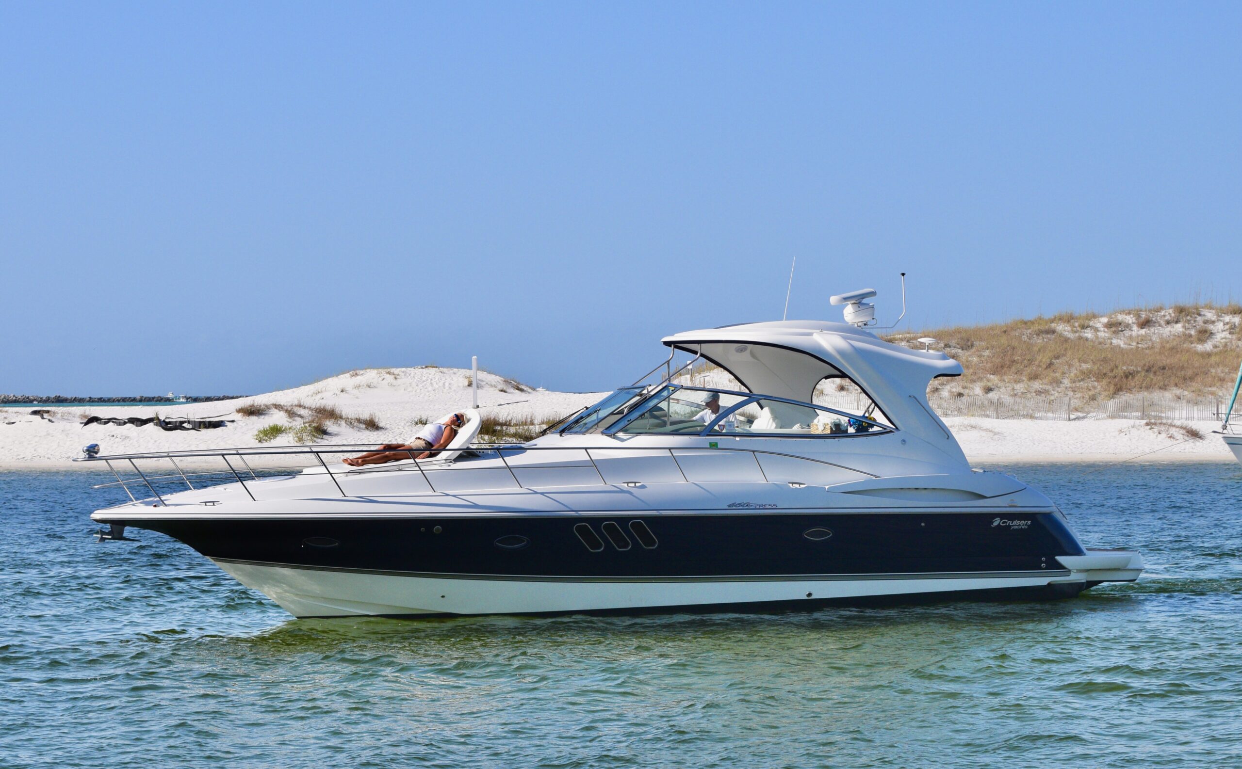 Exterior of Miss B Haven cruising Destin's waters